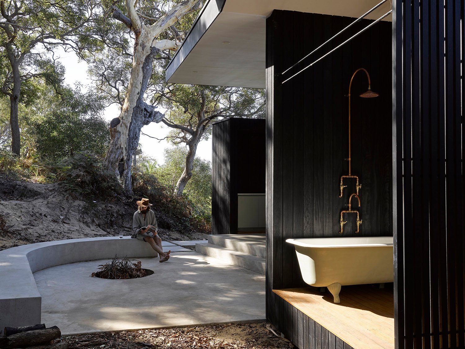 Outdoor bath and fireplace | Christopher Frederick Jones