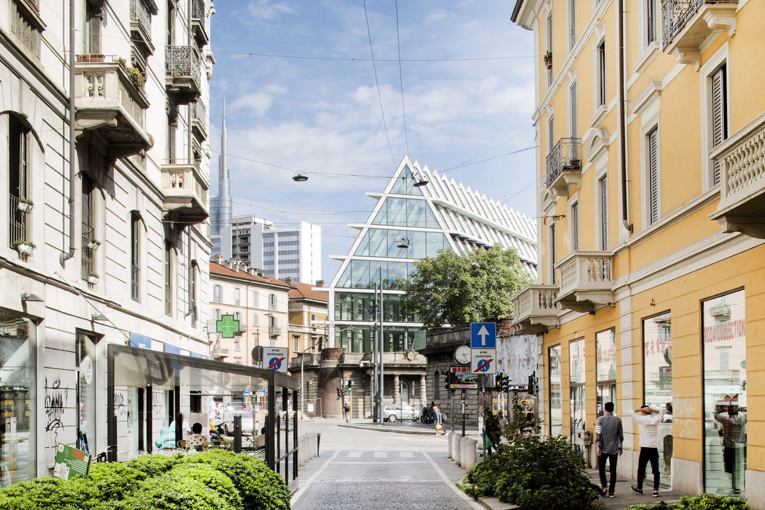 FELTRINELLI PORTA VOLTA | 