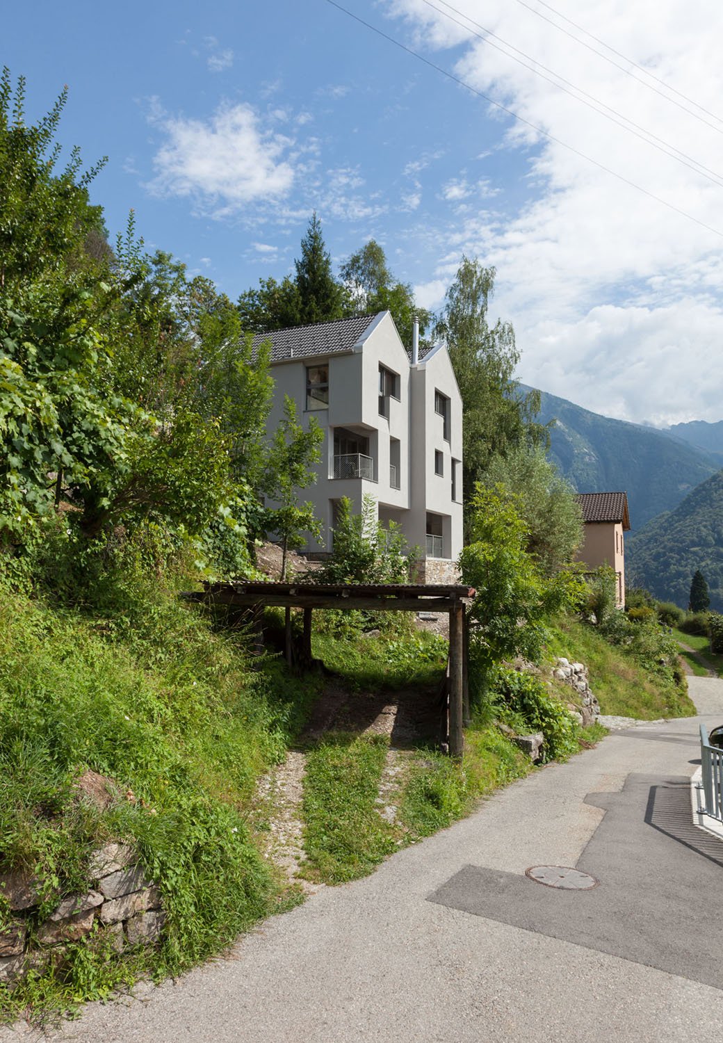 West-North facade | Alexandre Zveiger, Lugano CH