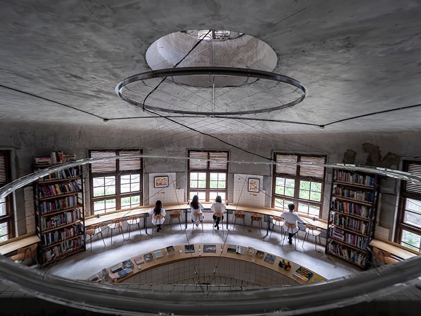 A design library that reopens its door from what was once an old Japanese bath house. | Kuo-Min Lee