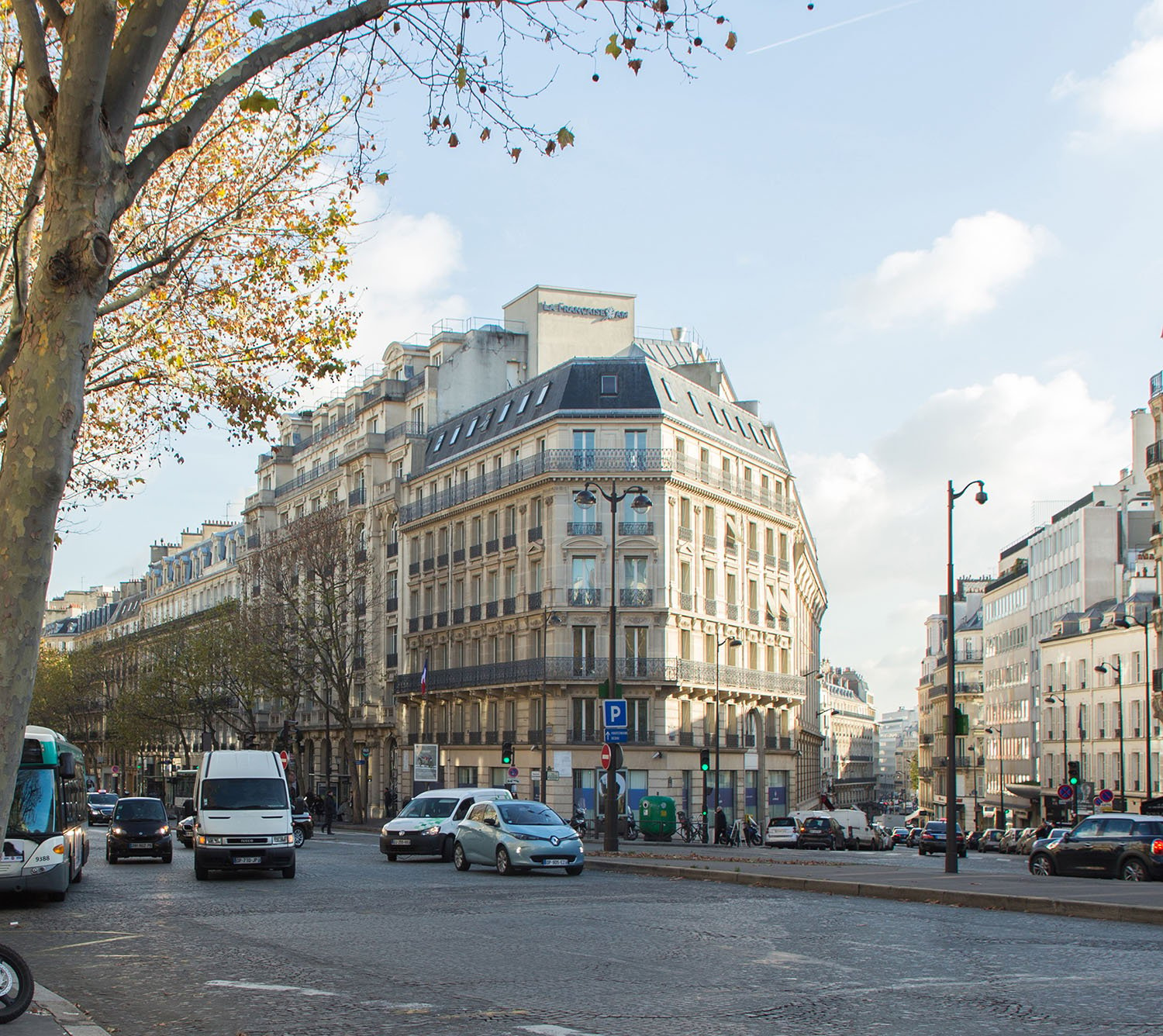 175 Haussmann before its restructuring, from the front view. | ©PCA-STREAM