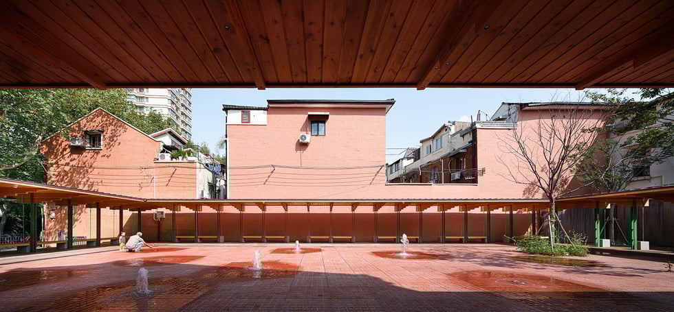 West gallery and fountain | WU Qingshan