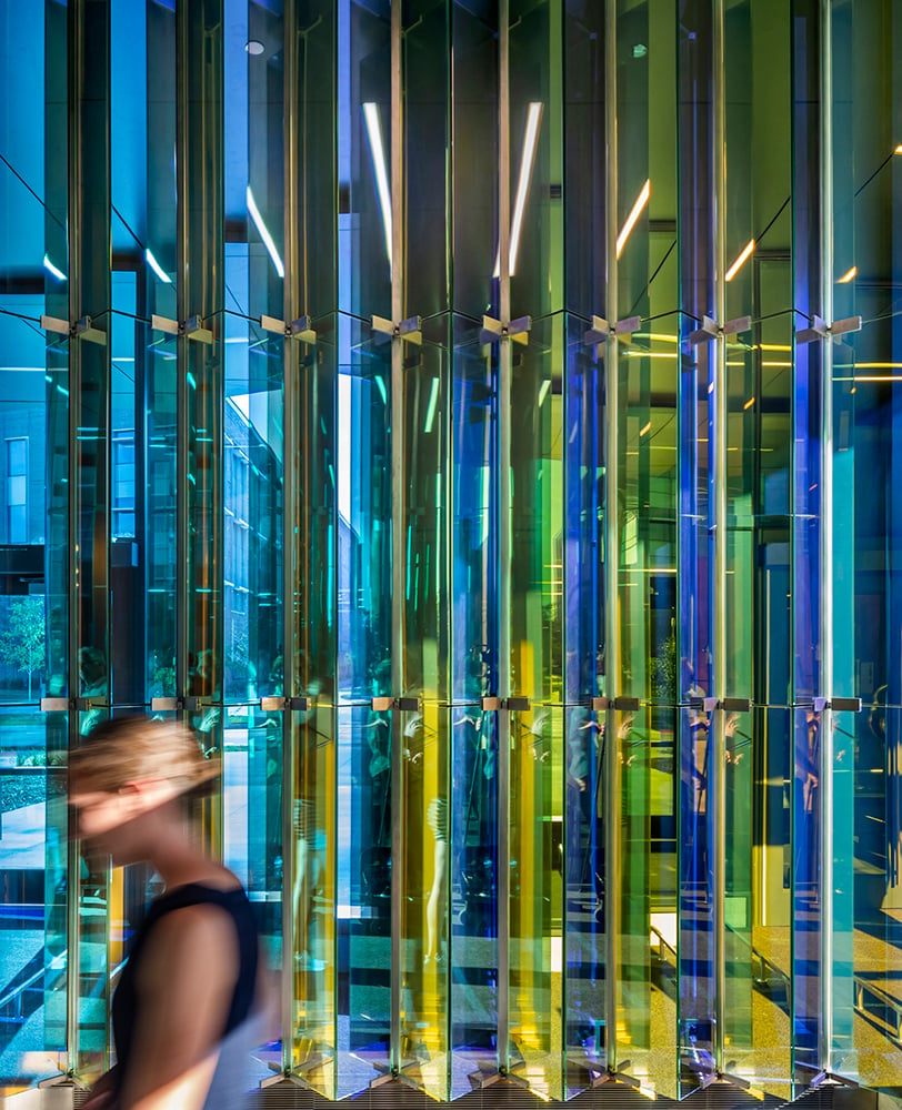 Visual access between spaces is a key feature of the Student Innovation Center. Glass walls, open spaces, and daylight are peppered throughout, promoting collaboration through visual connections. | Photo © Peter Aaron
