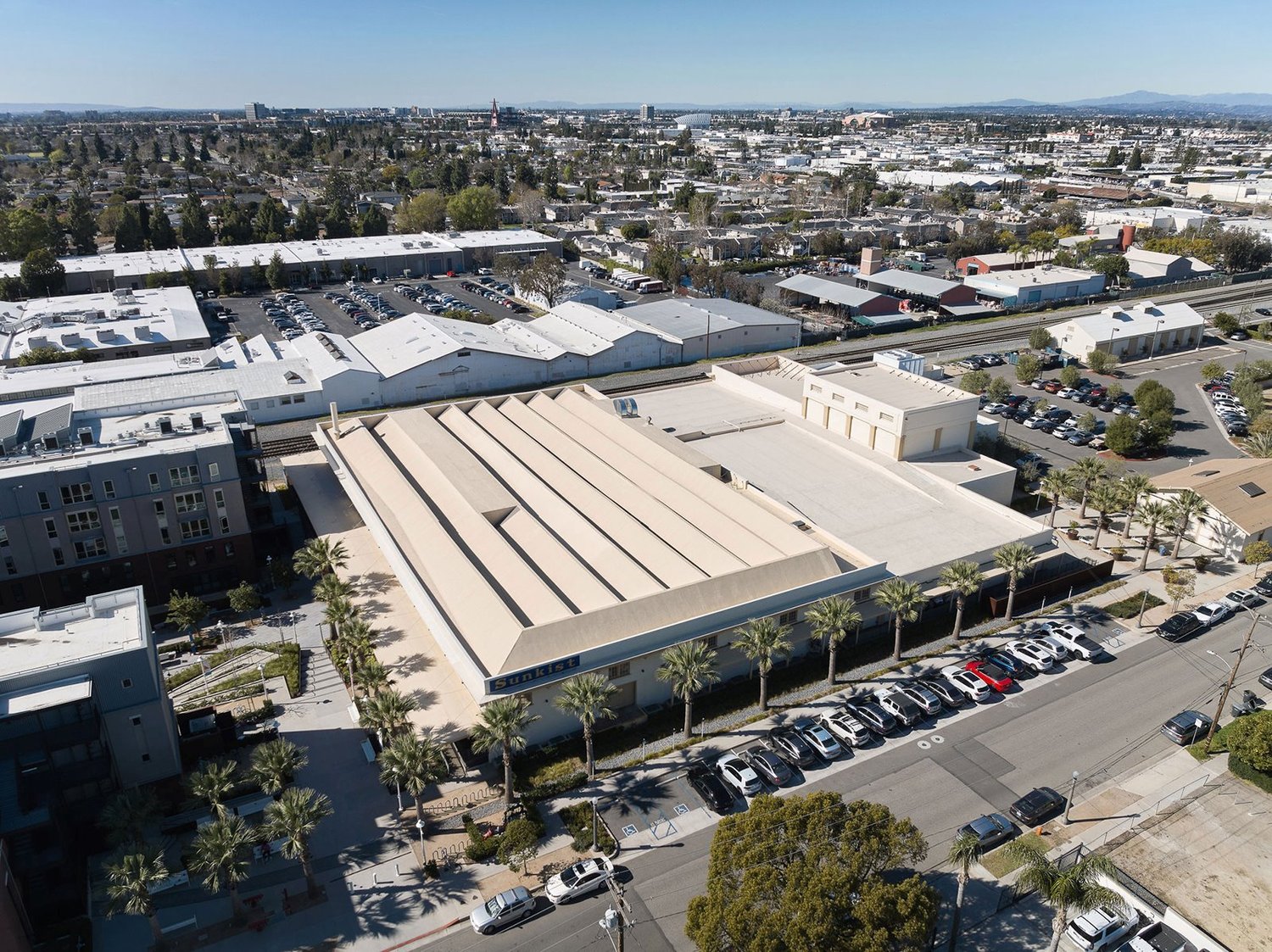 Sandi Simon Center for Dance at Chapman University | Eric Staudenmaier