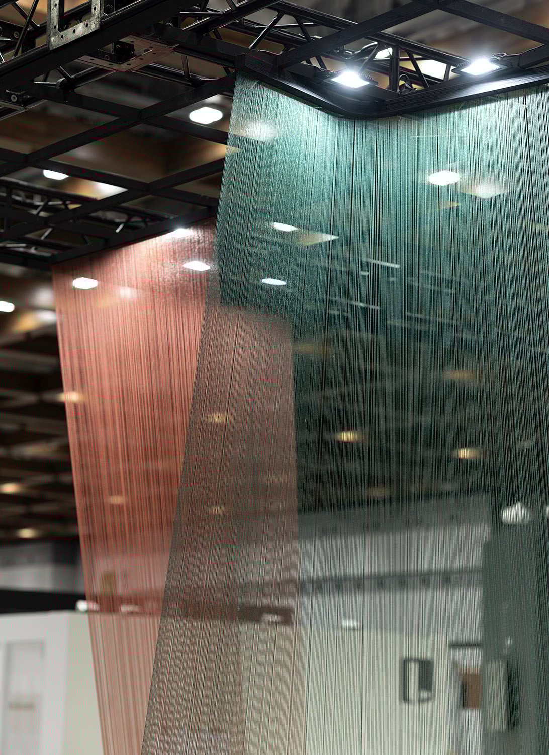 Beautiful and delicate nylon threds_01 | NIKKEN SPACE DESIGN