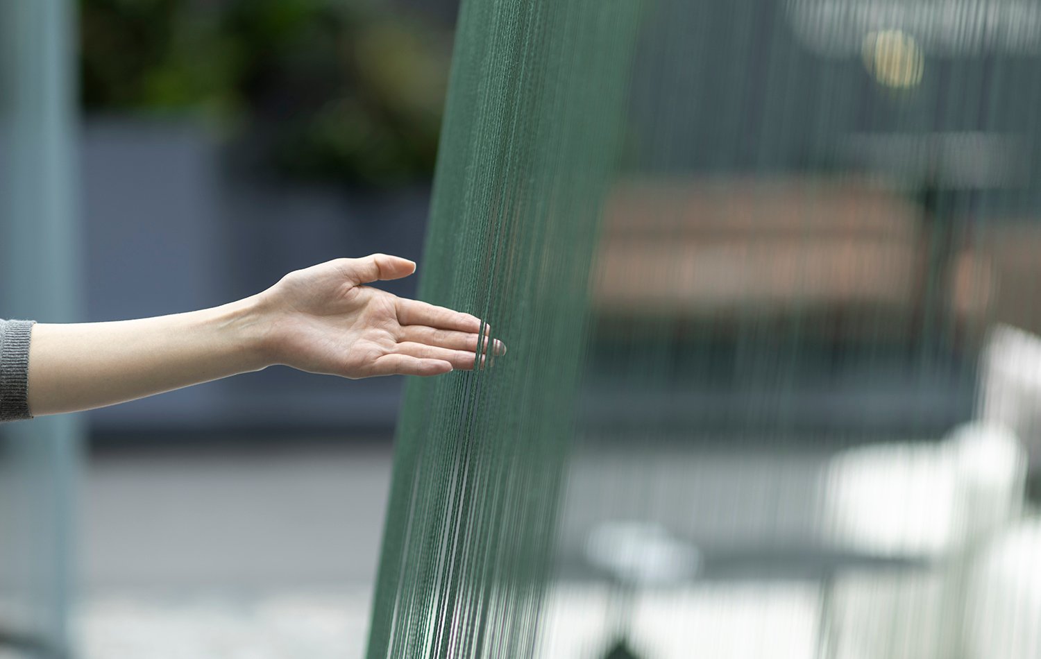 Beautiful and delicate nylon threds_02 | NIKKEN SPACE DESIGN