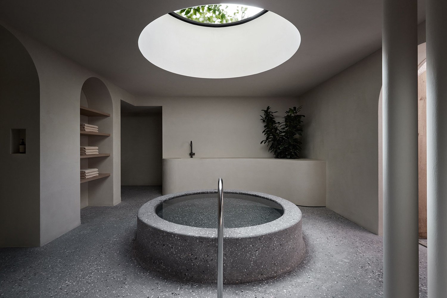 Spa | Konstantin Volkmar