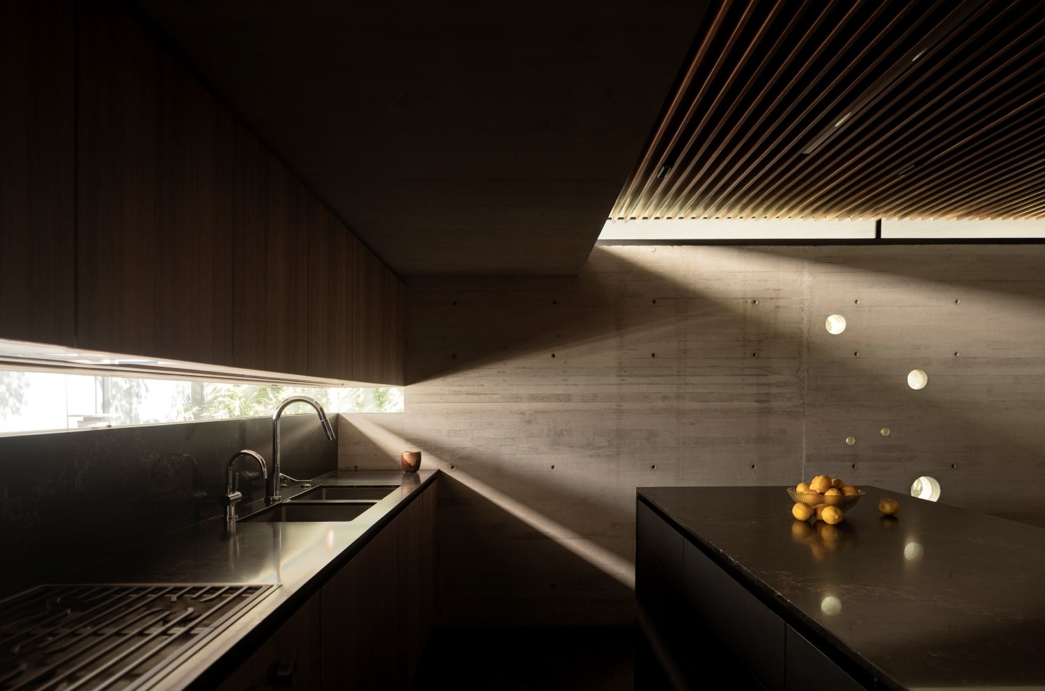 ITAMBE HOUSE | CESAR BELIO