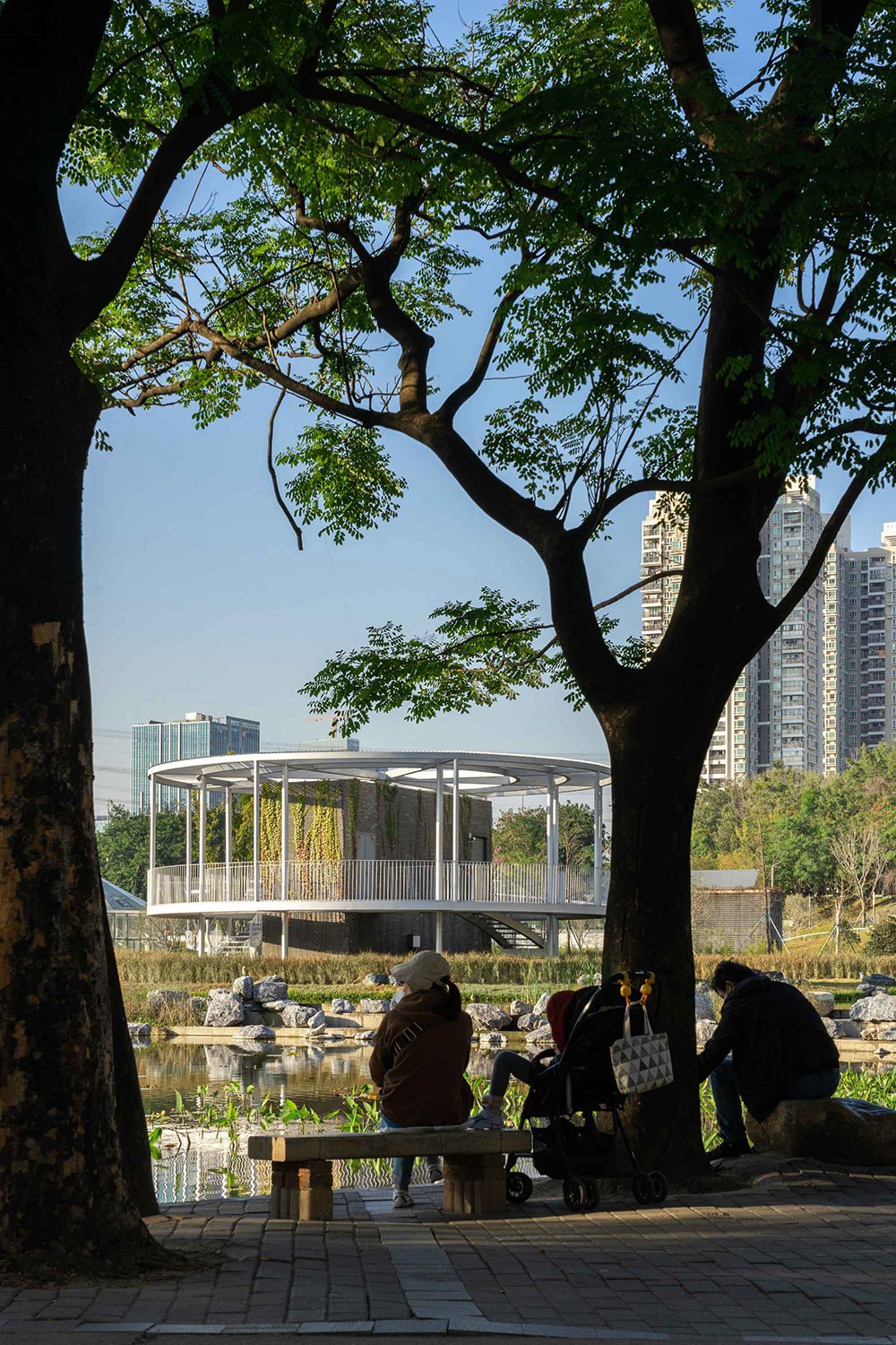 Leisure Space with Greenery | Photographer: Zhang Chao
