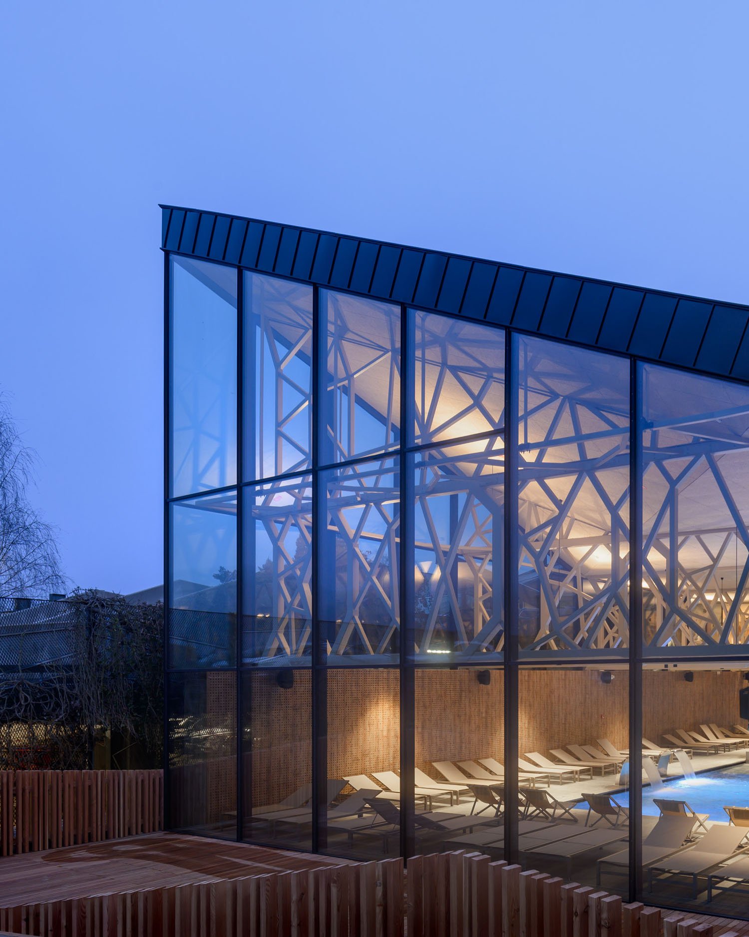 WELLNESS VODIAN - exterior night | Miran Kambič