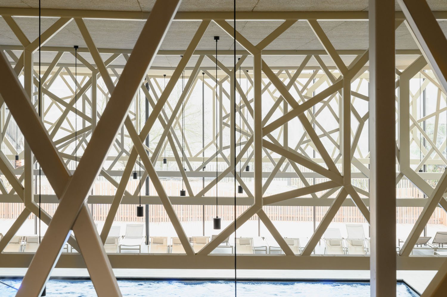 Wellness Vodian - between trusses | Miran Kambič