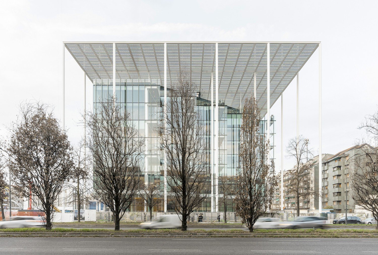 Frontal View | Nicola Colella