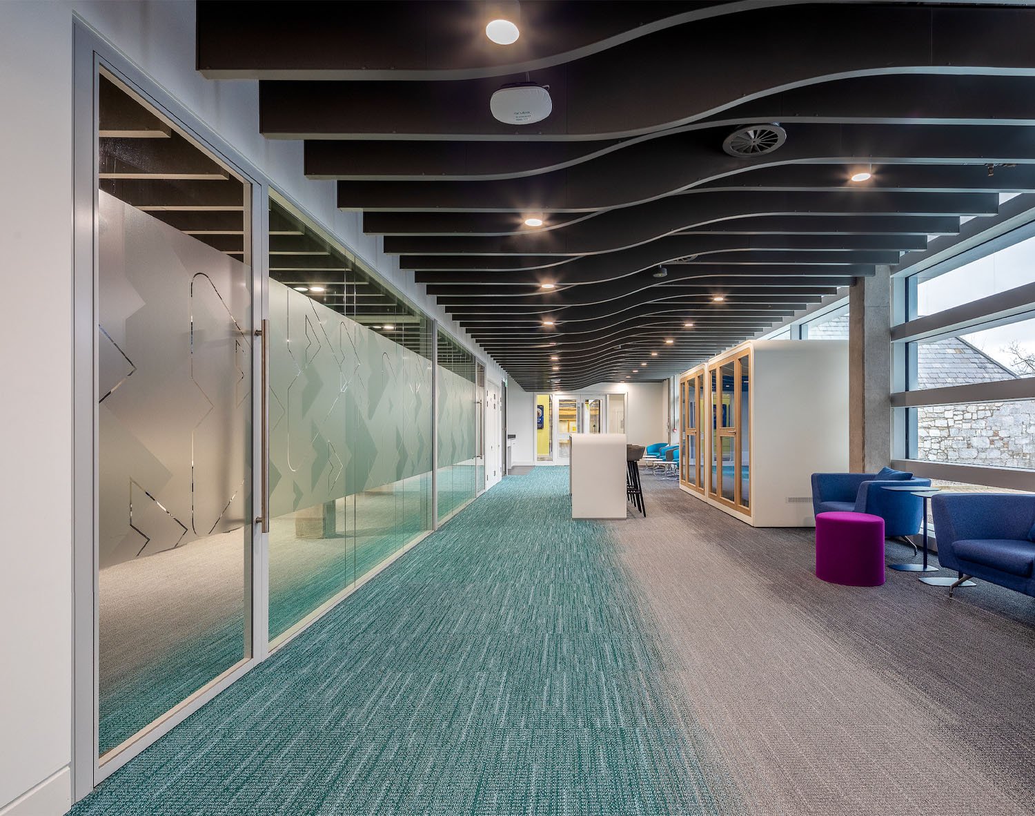 Hybrid Circulation Space | F22 photography
