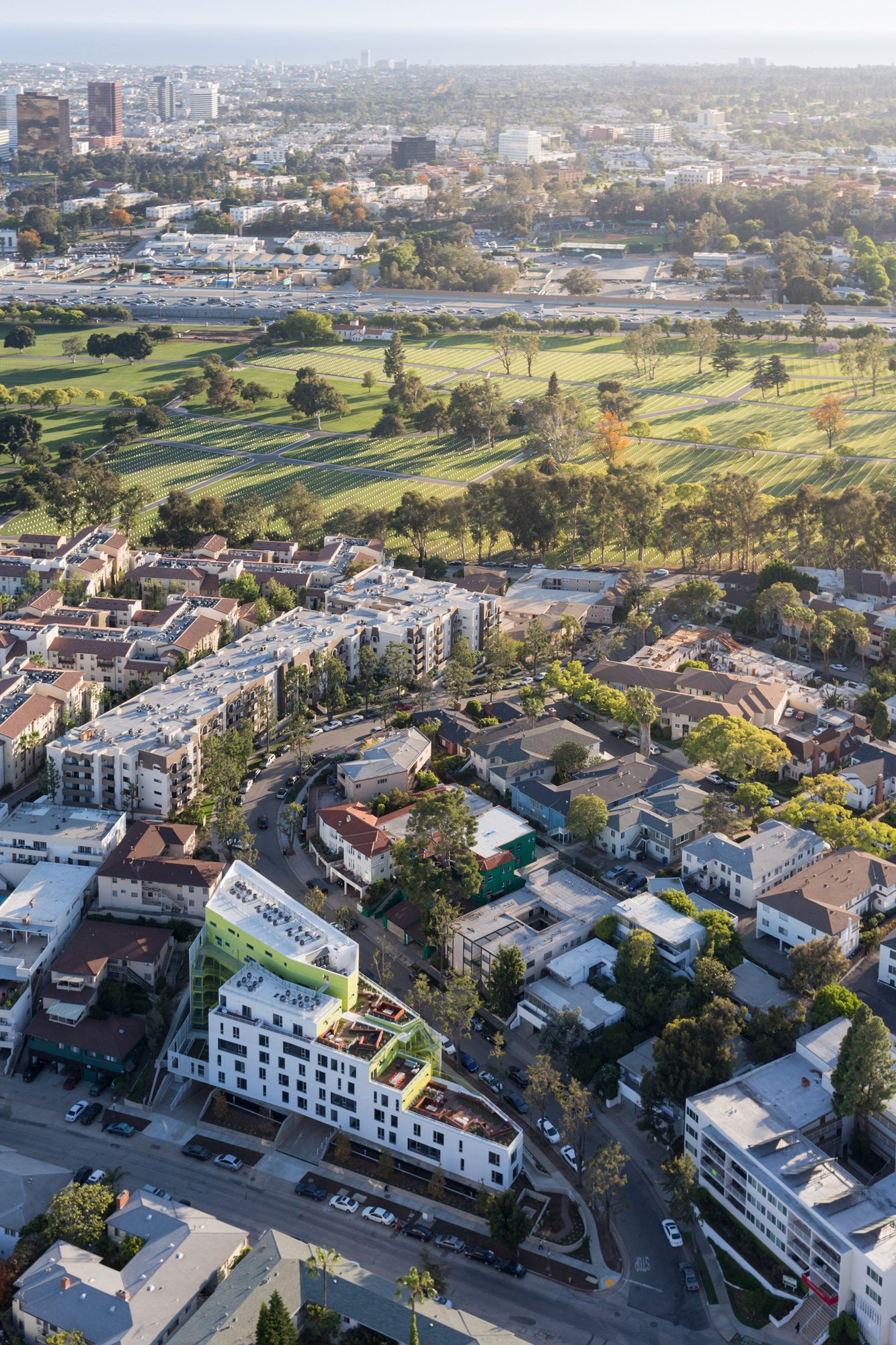 STUDENTANTO E RESIDENZE PER DOCENTI PRESSO L’UCLA, LOHA | © Iwan Baan