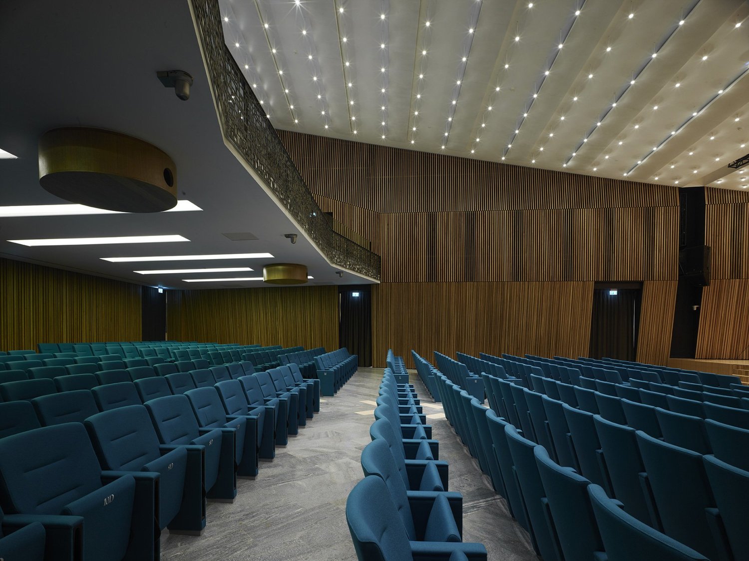 Ristrutturazione Aula Magna Auditorium, Ca’ Granda, Università degli Studi di Milano, MDU Architetti | © Pietro Savorelli
