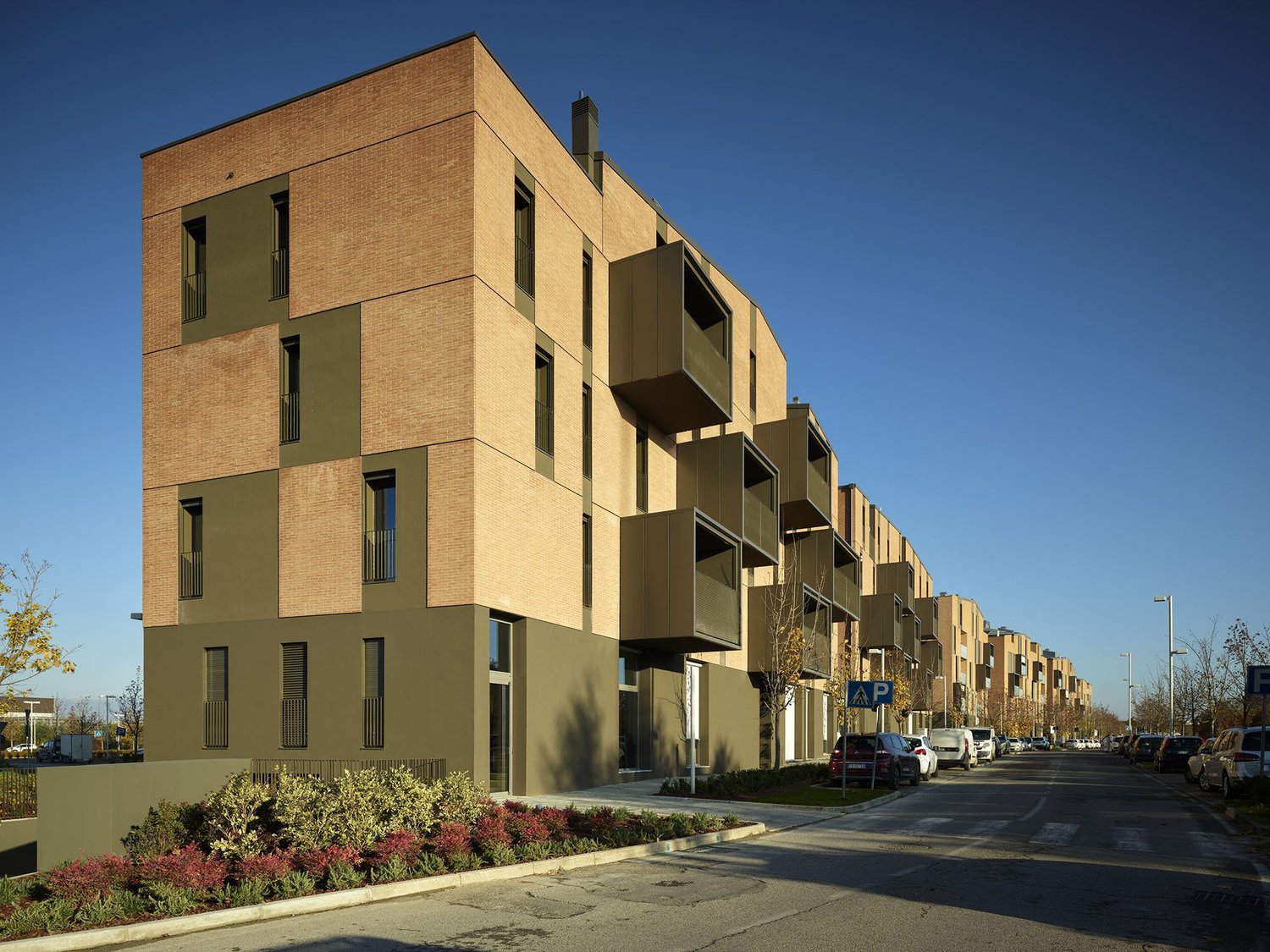 Residenze Area Ex Neri, una nuova quinta urbana per Faenza