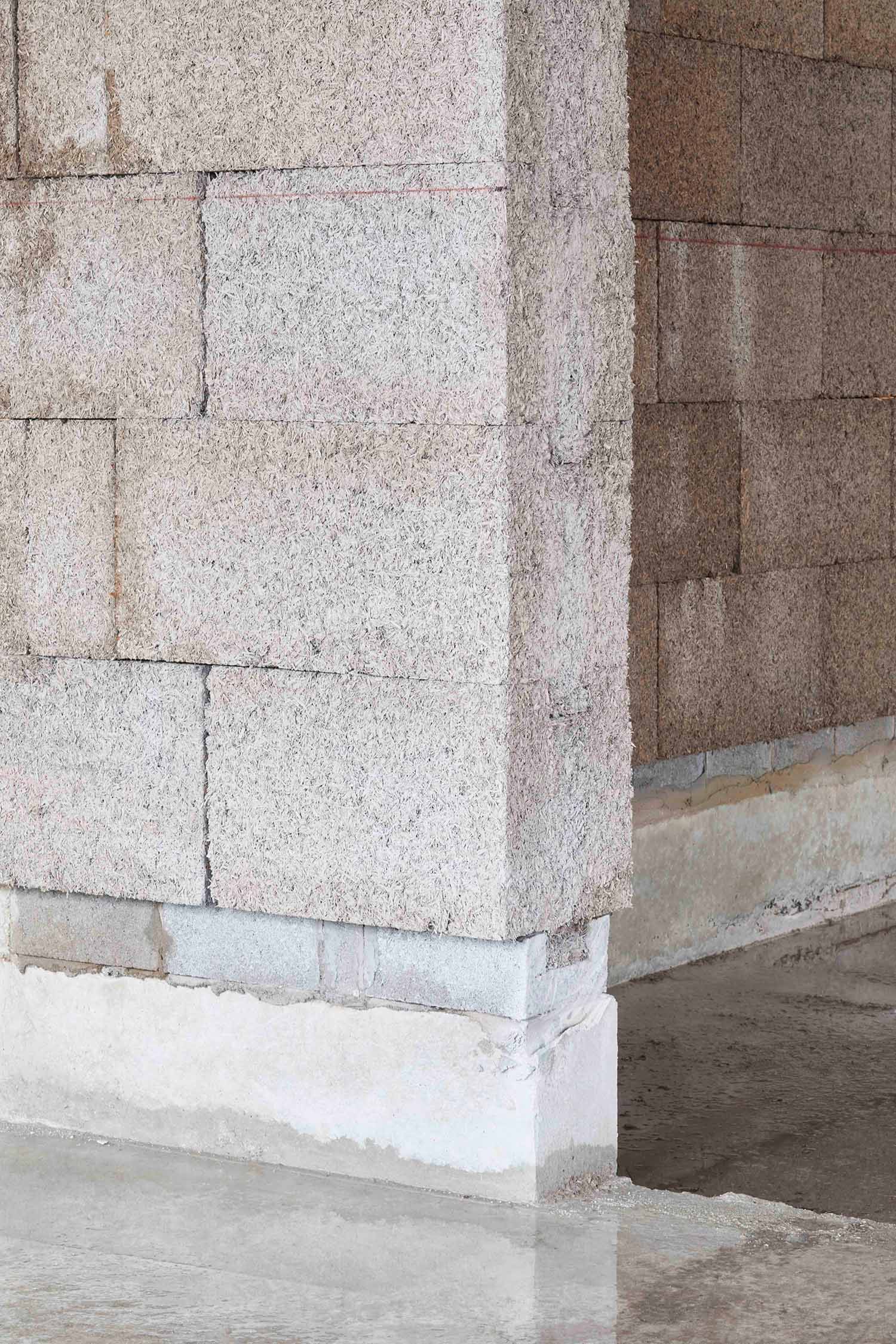 Pierre Chevet sports hall – lemoal lemoal architecture paysage - Photo by Elodie Dupuis