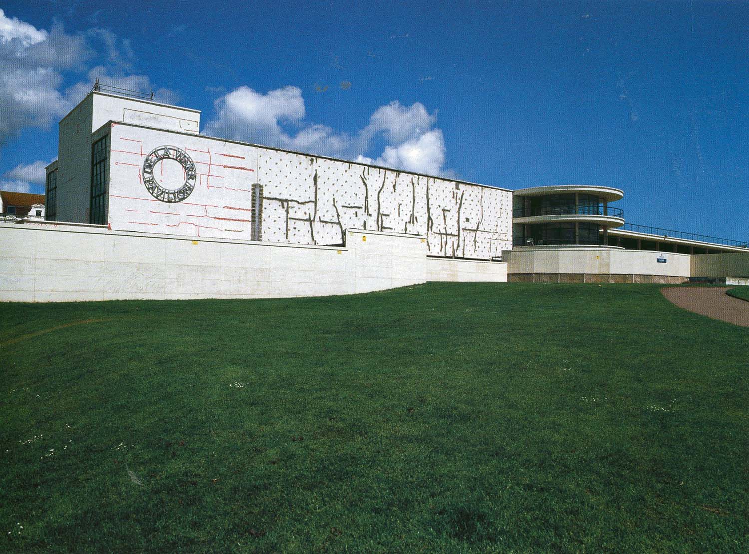 De La Warr Pavilion, Bexhill-on-Sea, UK, 2006 | Before repair