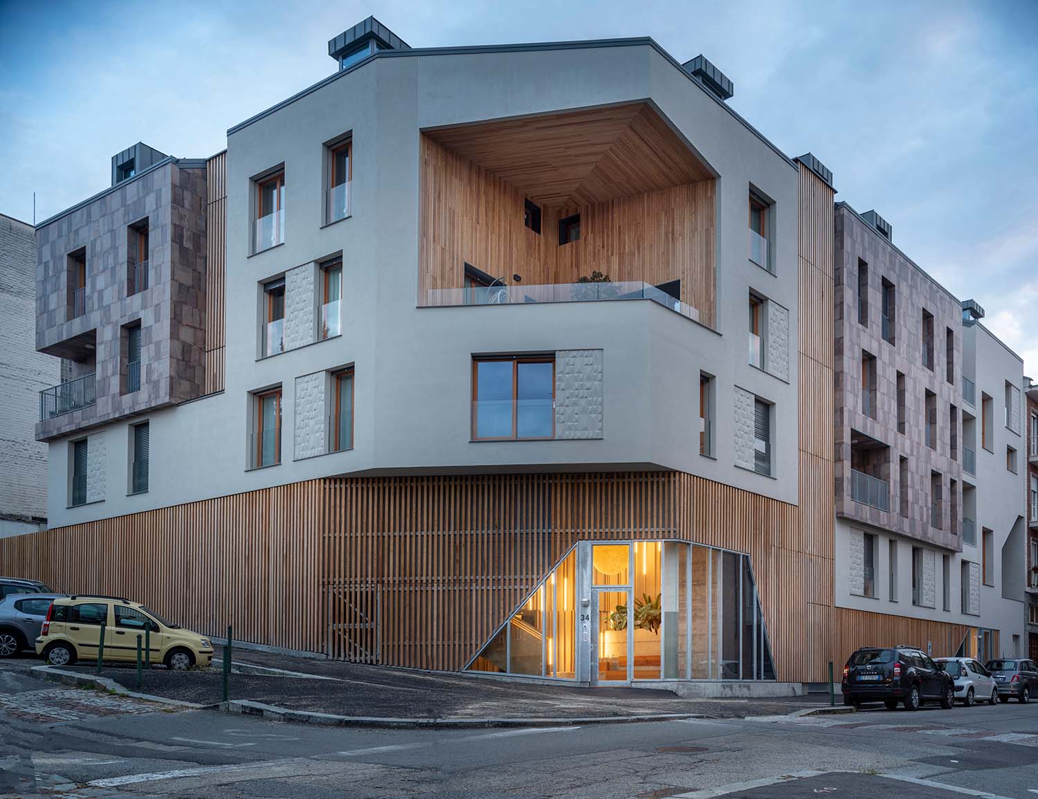 Lomellina, una casa su palafitta a Torino | © Fabio Oggero, courtesy of +Studio Architetti | Filippo Orlando