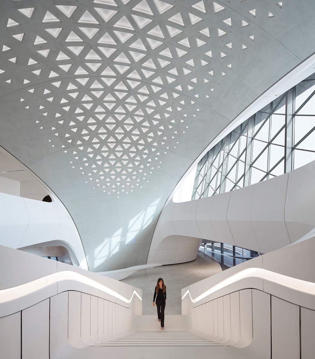 BEEAH Headquarters, Zaha Hadid Architects | ©Hufton + Crow, courtesy of the authors