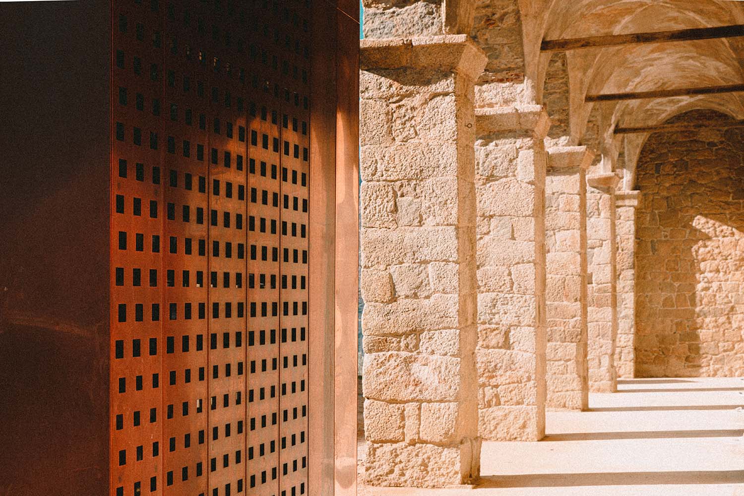 Convent Saint-François Sainte-Lucie di Tallano, Amelia Tavella Architects | ©Thibaut Dini, courtesy of Amelia Tavella Architects