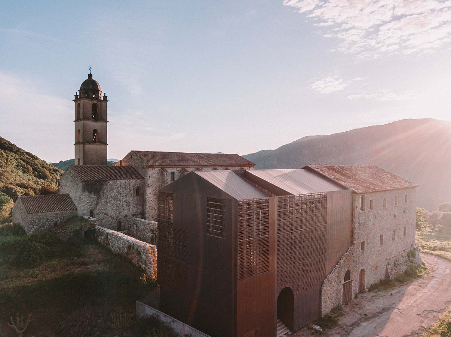 Convent Saint-François Sainte-Lucie di Tallano, Amelia Tavella Architects | ©Thibaut Dini, courtesy of Amelia Tavella Architects