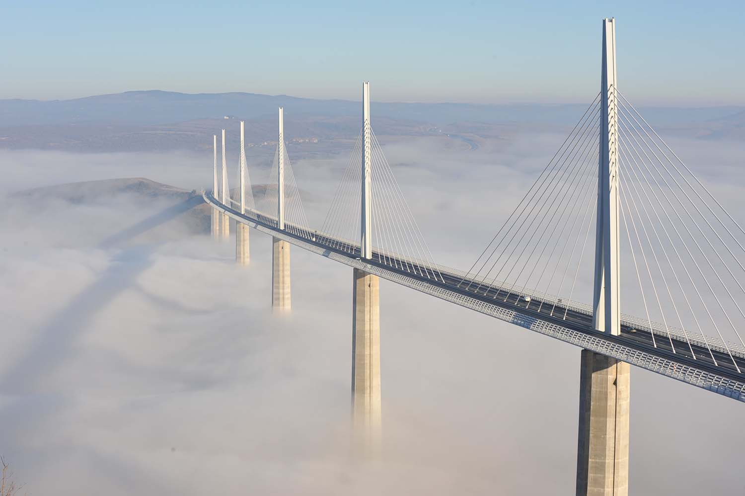 Millau Viaduct, Foster + Partners | ©Daniel Jamme, Eiffage, courtesy of Centre Pompidou