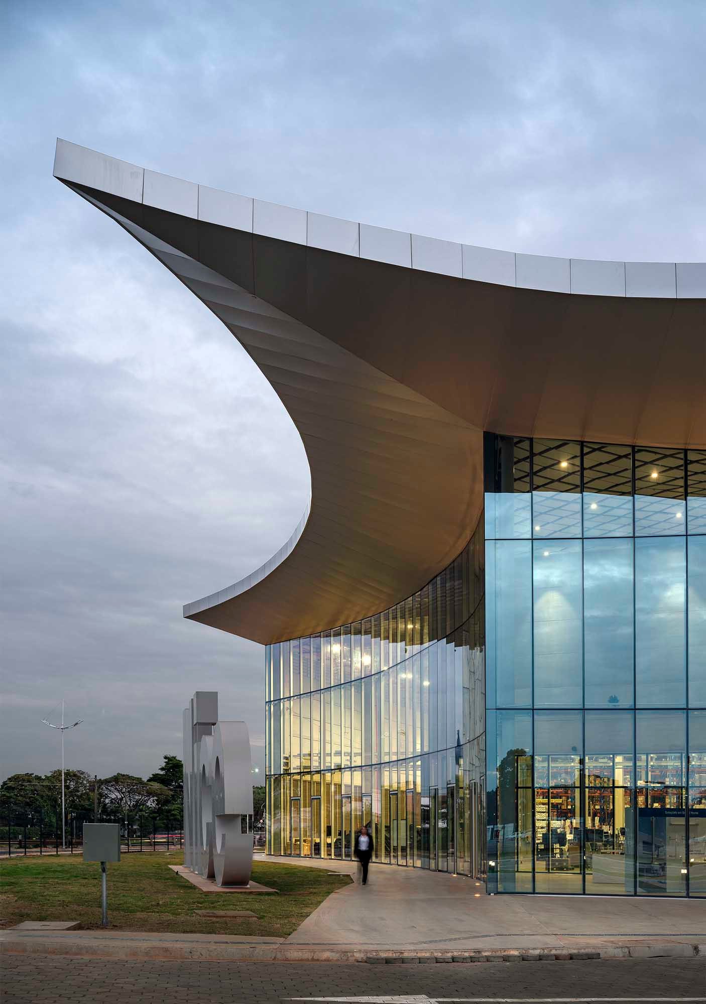 Nice Brasil Headquarters, MC A - Mario Cucinella Architects | © Duccio Malagamba, courtesy of MC A