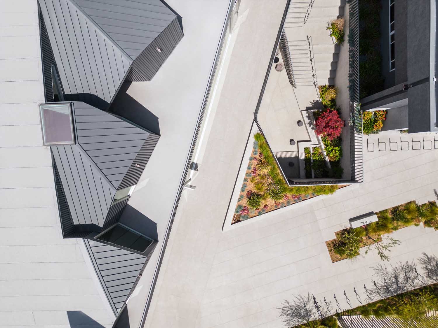 Victory Wellness Center, PATTERNS | ©Here & Now Agency [Paul Vu] , courtesy of Patterns