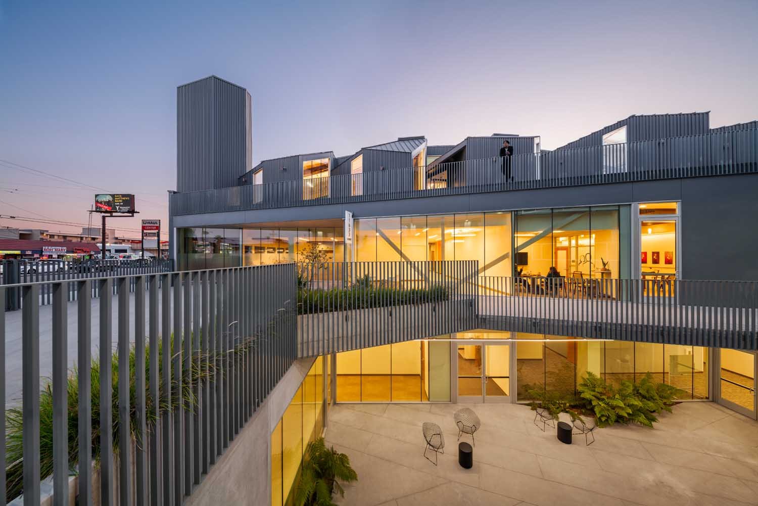 Victory Wellness Center, PATTERNS | ©Here & Now Agency [Paul Vu] , courtesy of Patterns