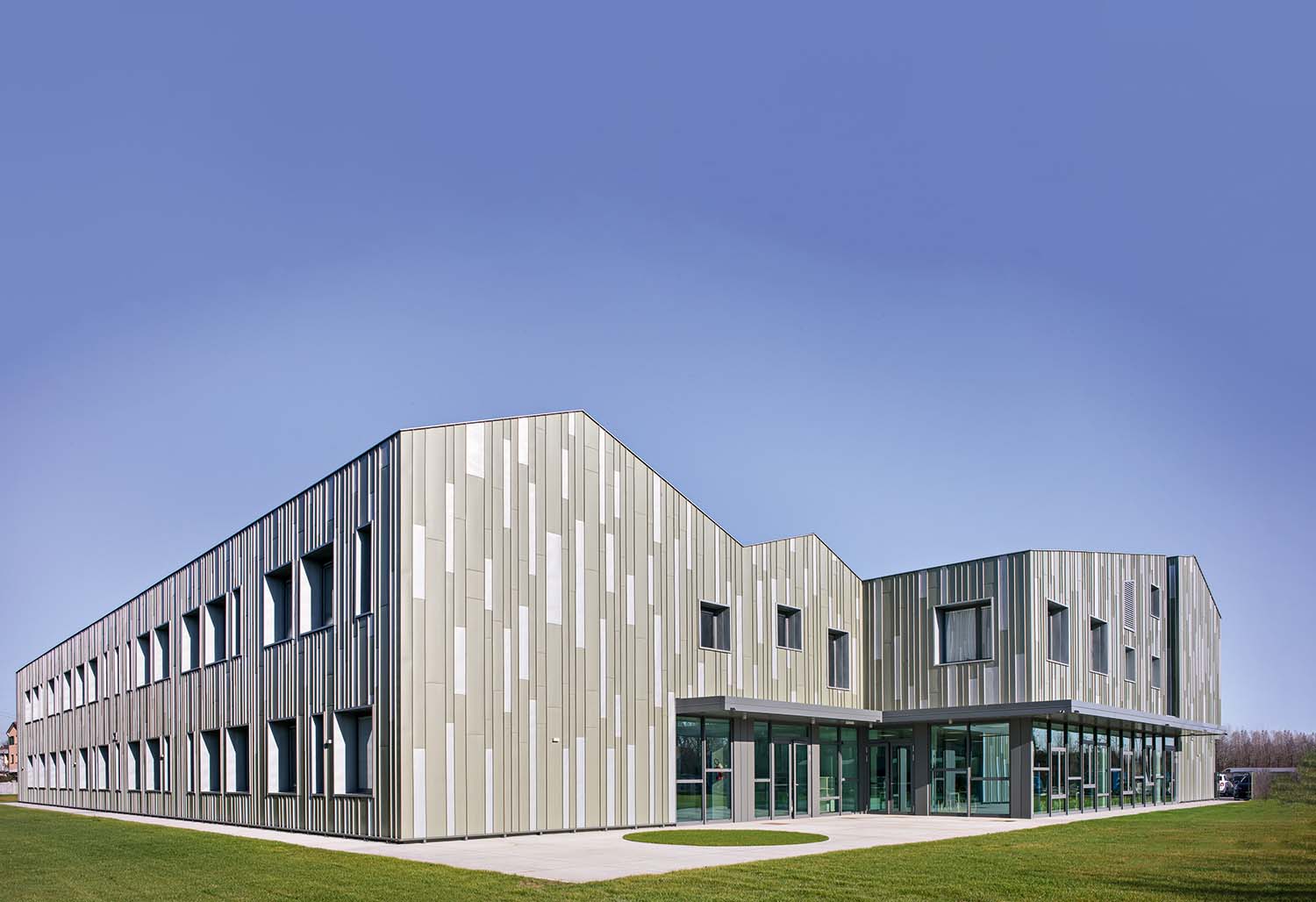 Scuola primaria Tina Anselmi | Courtesy Zintek