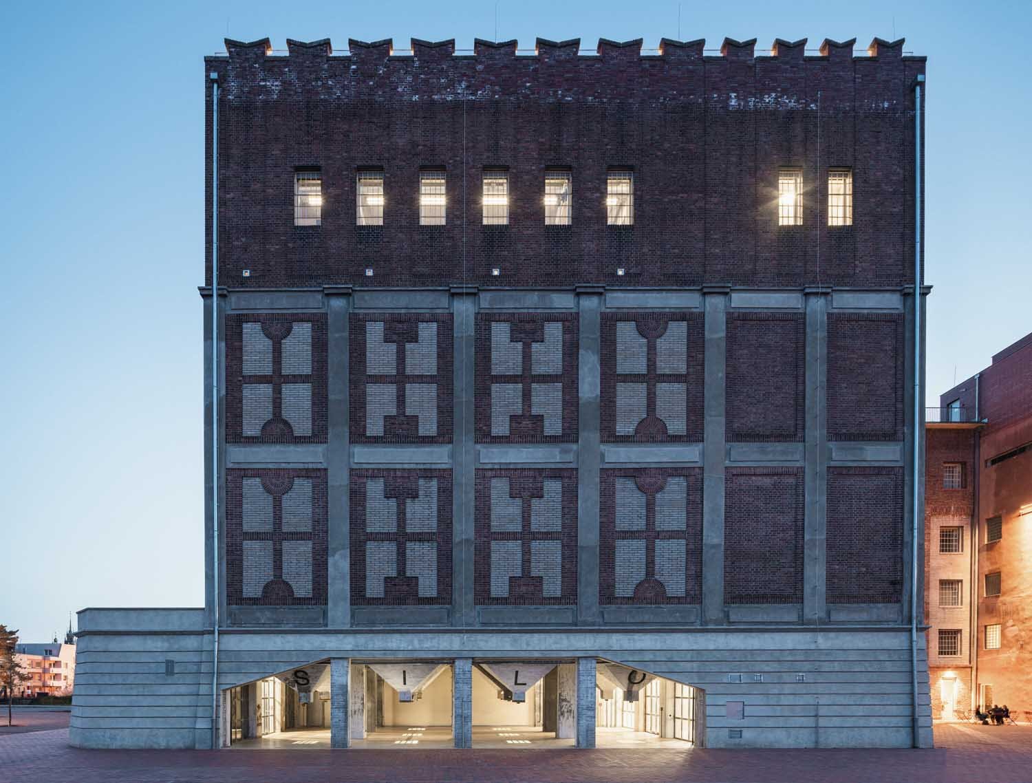 Automatic Mills - Prokš Přikryl Architekti | ©Petr Polák, courtesy of Prokš Přikryl architekti