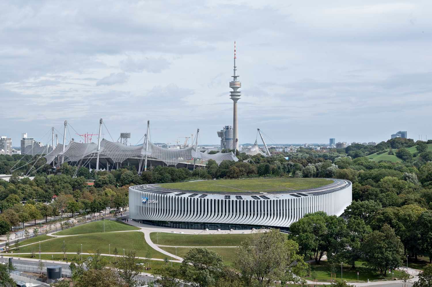SAP Garden - 3XN | Photography by Angelo Kaunat, courtesy of 3XN