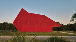 north elevation at dusk | Timothy Hursley