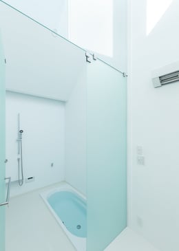 Bathroom | Yohei Sasakura