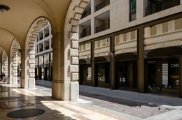 Confronti di proporzione tra il porticato del Palazzo Comunale e Palazzo Eden | Archest srl