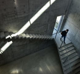 Interweaving of light and stairs | ©Chris Stowers