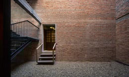 The court link to the owner existing house | Rungkit Charoenwat