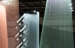 Rays of light falling along nylon threads_02 | NIKKEN SPACE DESIGN