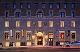Located in the heart of Downtown St. Louis, USA, the 21c Museum Hotels was designed to be an agent of change and challenge the West neighborhood. | Michael Robinson Photography