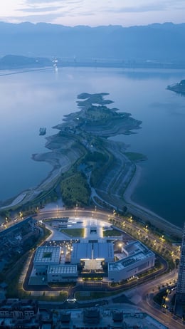 Overlooking the Three Gorges Dam from the museum | ©PrismImage