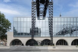 Industrial relics, glass curtain walls, and faced concrete jointly create the architectural image | Tian Xuanang