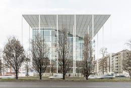 Frontal View | Nicola Colella