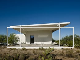 East Facade and deck | Nick Merrick, Hall + Merrick + McCaugherty