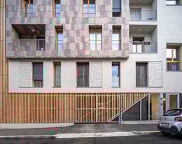 Lomellina, una casa su palafitta a Torino | © Fabio Oggero, courtesy of +Studio Architetti | Filippo Orlando