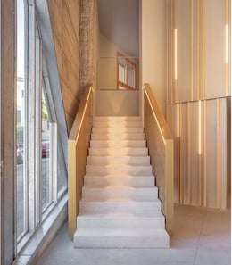 Lomellina, una casa su palafitta a Torino | © Fabio Oggero, courtesy of +Studio Architetti | Filippo Orlando