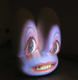 I preferiti di Marino | Tony Oursler, Inc, 2003, video e scultura in fibra di vetro, cm 53,5x71x30,5, Collezione Golinelli, Bologna