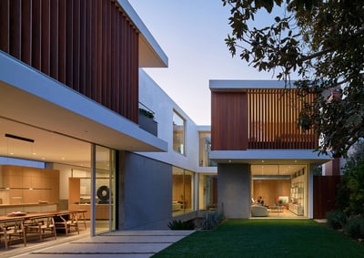 Vertical Courtyard House, views of the greenery