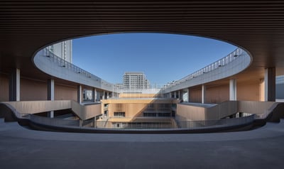 Shanghai Pinghe School Jinding Campus, an urban dream theater without walls
