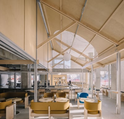 naïve bookstore, a cozy and lightsome setting that form fluid space